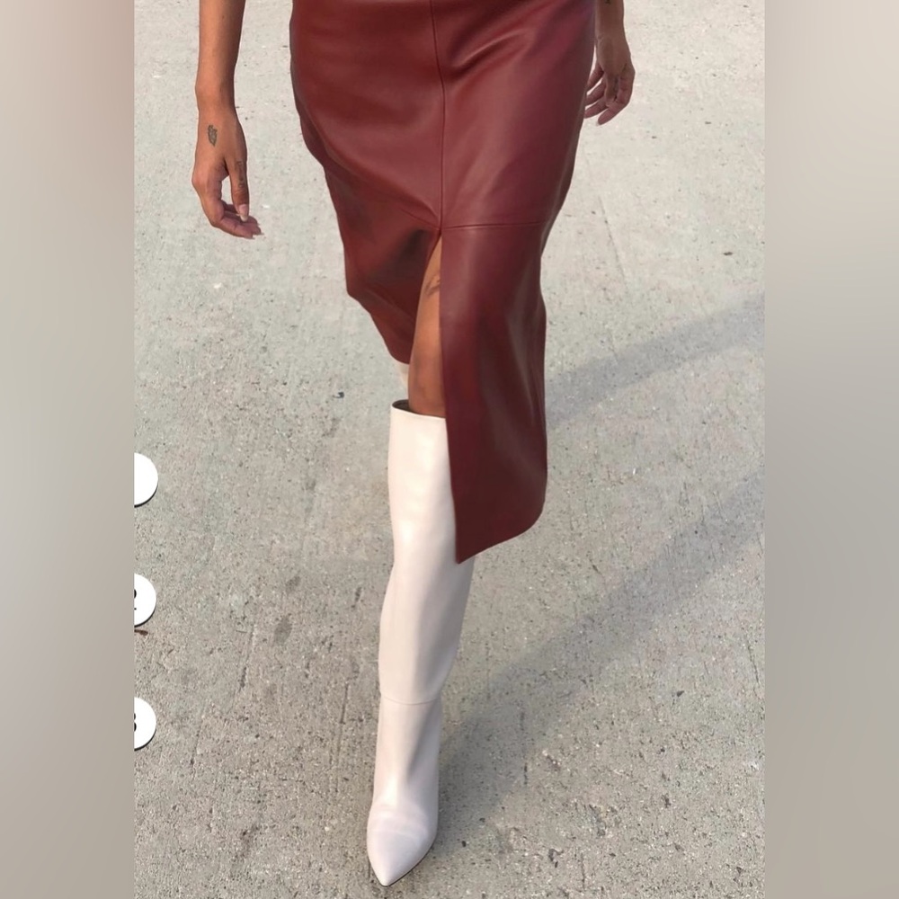 Neil J Rodgers Eva Slouch Boots Bone Color size 8